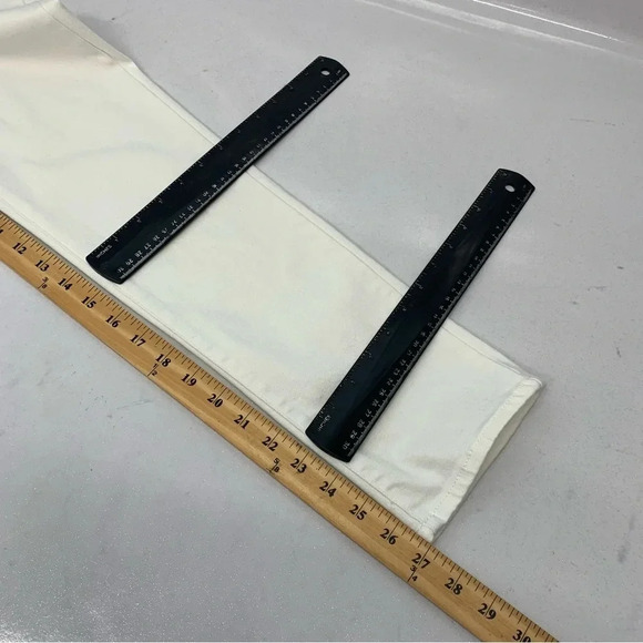 WHBM Jean Woman Size 2 White Slim Crop Mid Rise Pockets Tapered Stretch - Picture 13 of 13